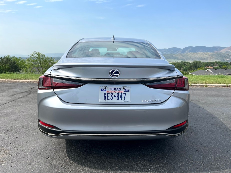 2022 Lexus ES300h F Sport rear