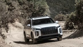 2023 Hyundai Palisade XRT off-roading