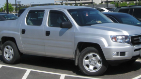 2009 Honda Ridgeline in silver.