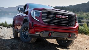 2023 GMC Sierra 1500 AT4