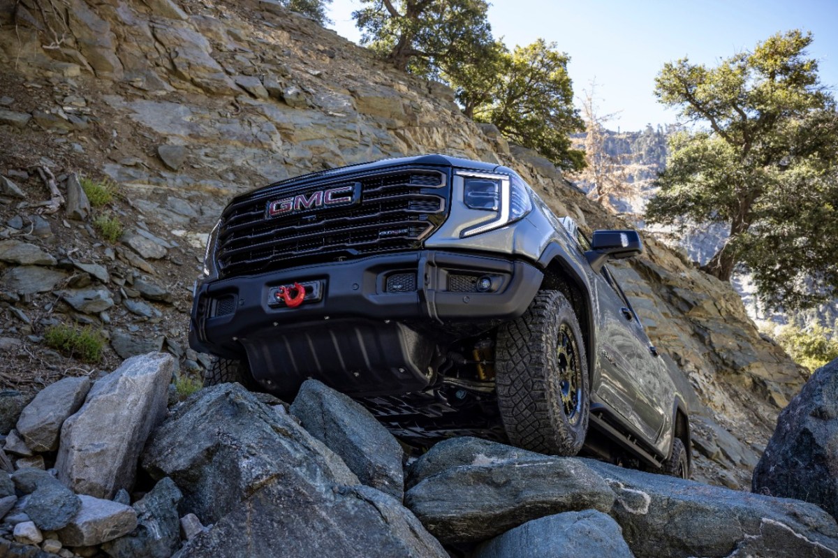 2023 GMC AT4X AEV Edition has several skid plates. 