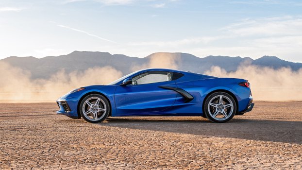 2023 Chevrolet Corvette vs. 2023 Porsche 718 Cayman: Which Luxury Sport Coupe Is the Better Performance Car?