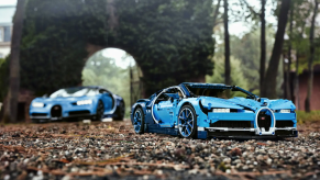 Lego Bugatti Chiron parked next to a real Bugatti