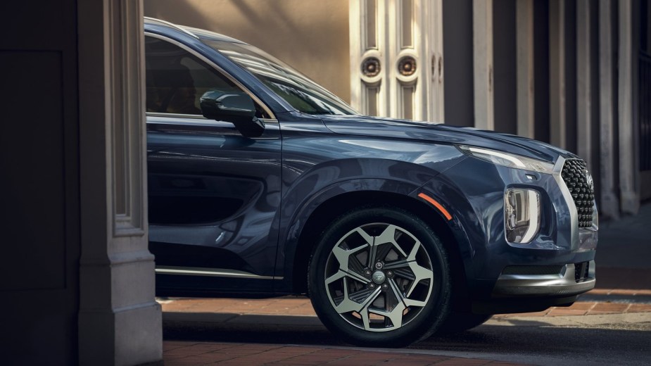 A 2022 Hyundai Palisade is worth the money if you buy a SE or SEL trim level. 