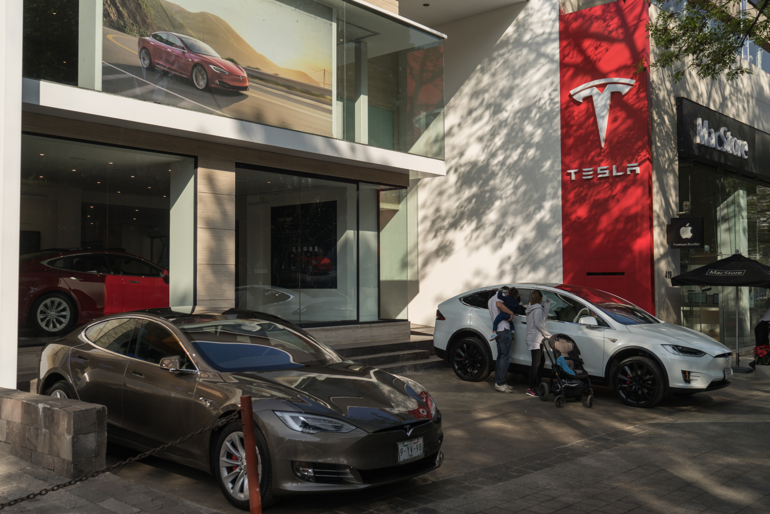 The Tesla Lane at the U.S.-Mexico Border Crossing might see more Tesla Model Y vehicles coming through