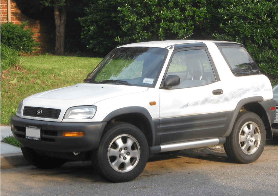 1996 Toyota RAV4 in white 