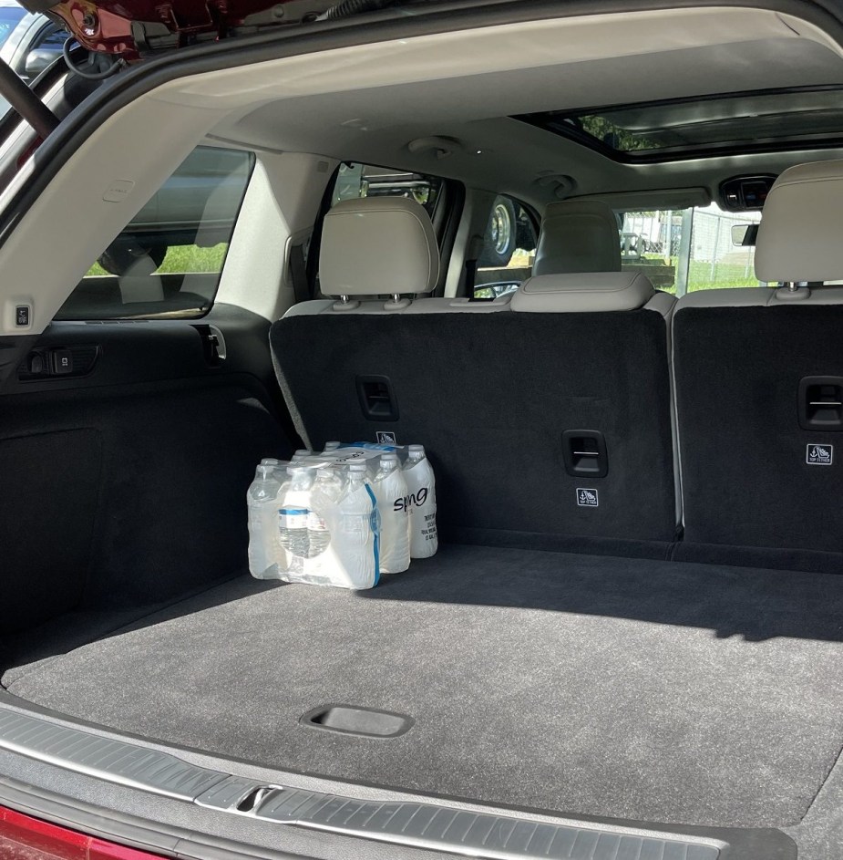 2022 Jeep Grand Cherokee 4xe cargo space