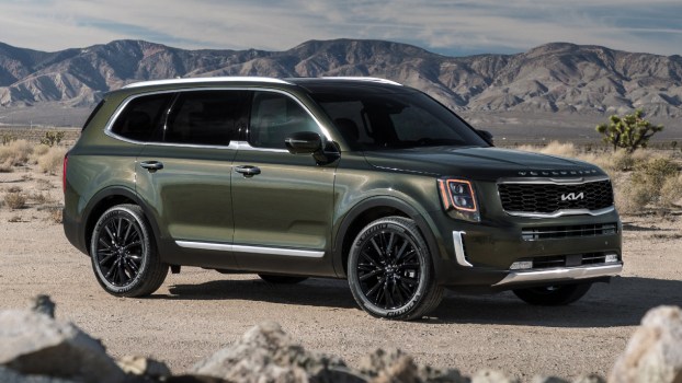 Should You Buy a Kia Telluride or Wait for the Kia EV9?