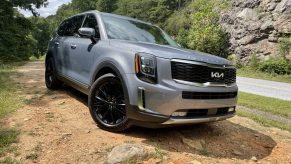 2022 Kia Telluride off-roading