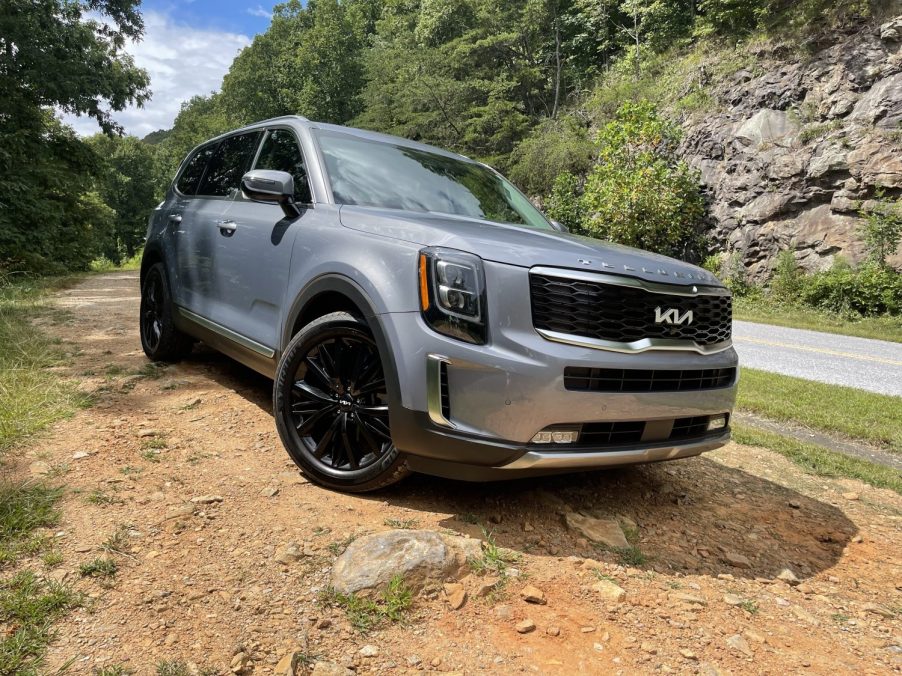 2022 Kia Telluride off-roading