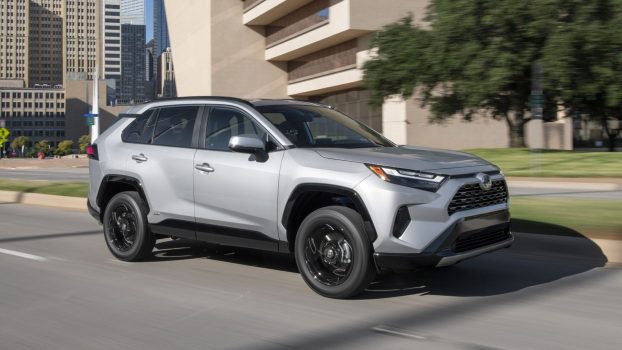 The 2022 Toyota RAV4 Hybrid Is a Fuel-Saving Bargain