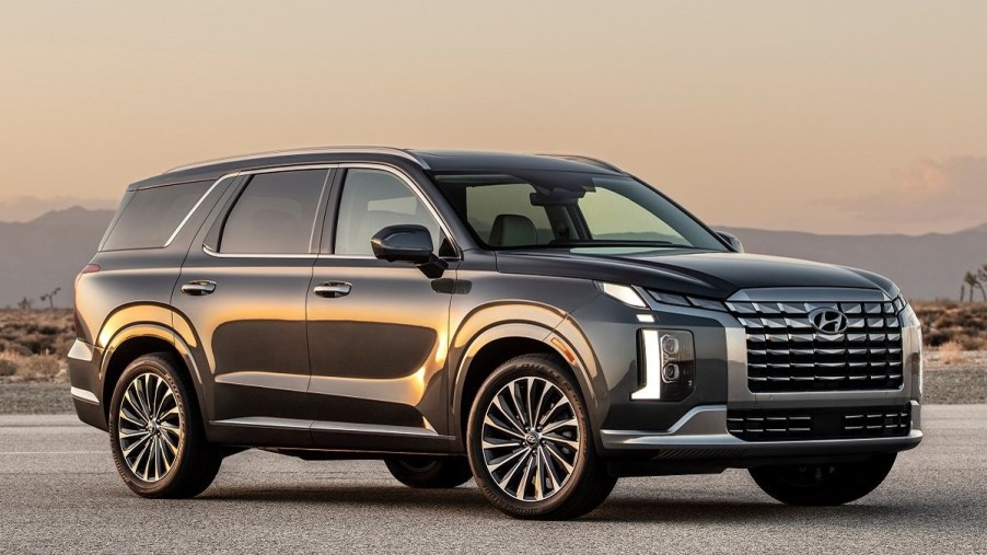 2023 Hyundai Palisade Front Quarter