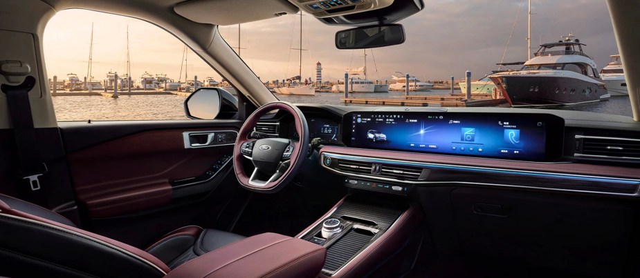 2023 Ford Explorer interior