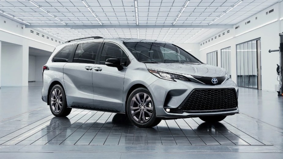 Front angle view of Celestial Silver 2023 Toyota Sienna minivan, which offers all-wheel drive (AWD)