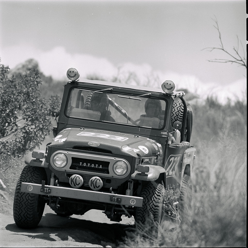 A Toyota FJ40 in the Baja 500 off-road race.