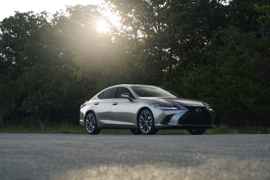 2022 Lexus ES 250 in silver