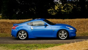 A blue 2010 Nissan 370Z