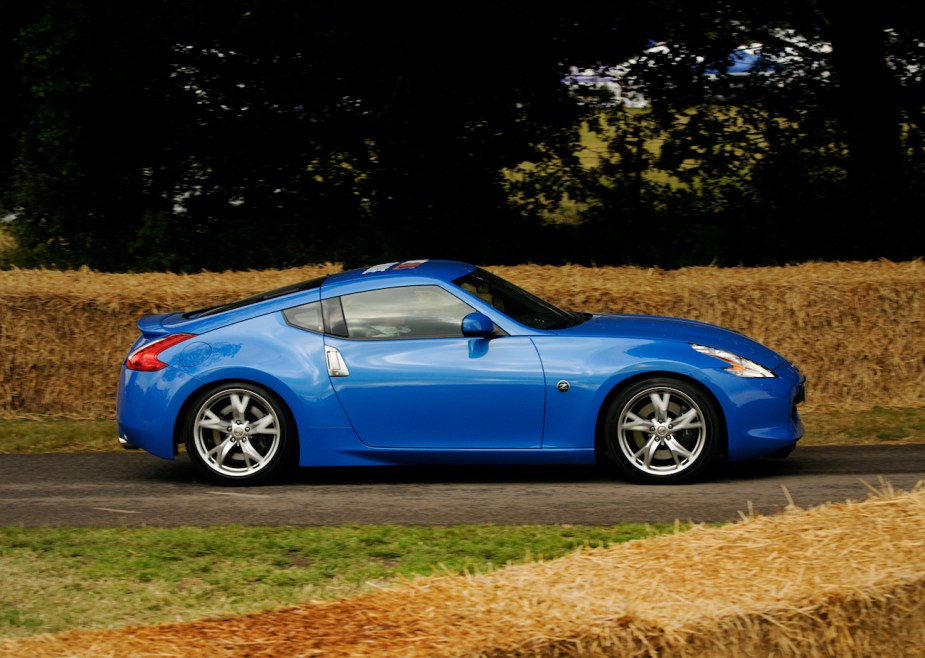 A blue 2010 Nissan 370Z