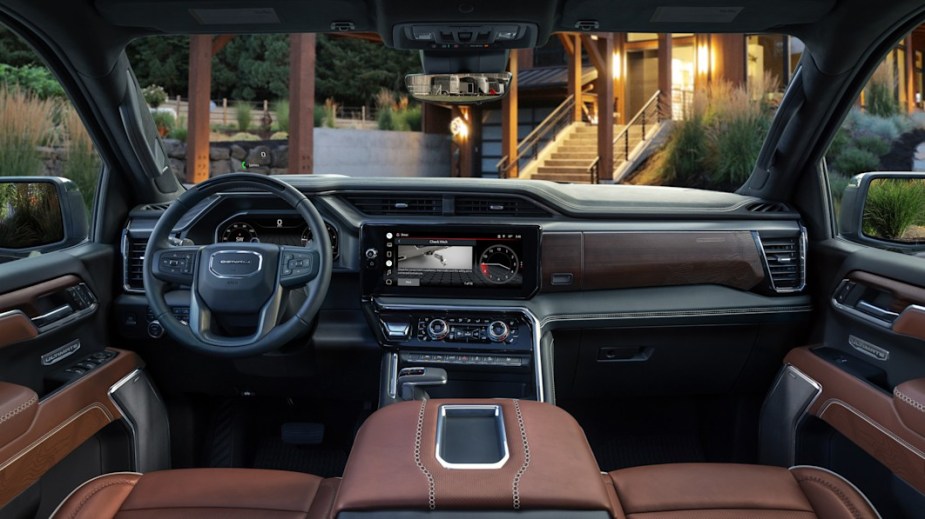 2022 GMC Sierra Denali Ultimate interior 