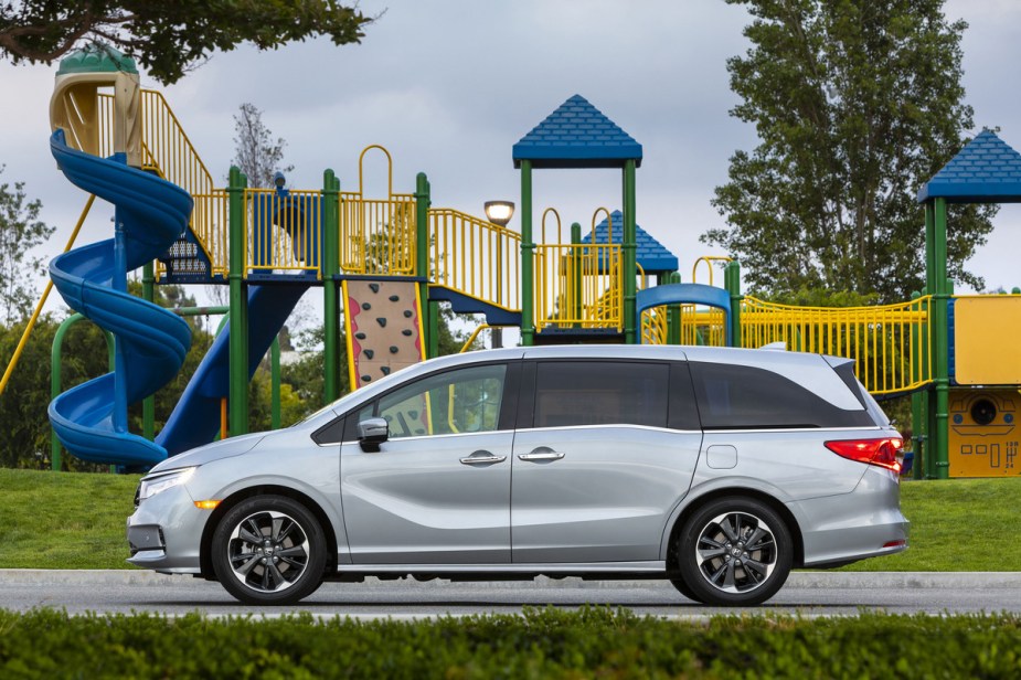 2022 Honda Odyssey dog-friendly features