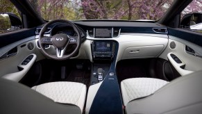 2022 Infiniti QX50 interior