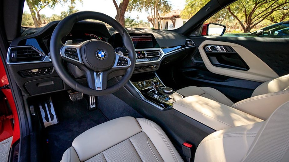 2022 BMW 230i interio