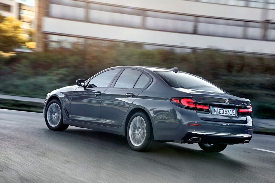 The rear shot of a 2022 BMW 5 Series