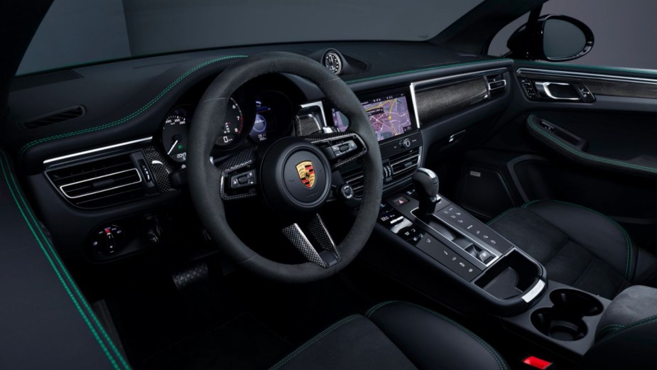 2022 Porsche Macan interior