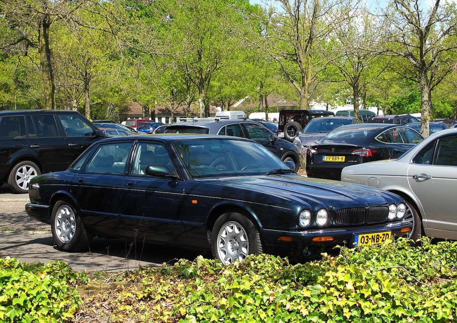 2003 Jaguar XJ8 Sedan