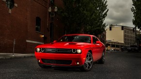 The Dodge Challenger SXT, like the Volkswagen Golf GTI, is one of the natural alternatives for a Ford Mustang EcoBoost.