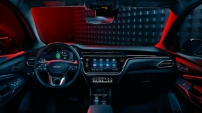 2023 Chevy Bolt EUV: Apple CarPlay