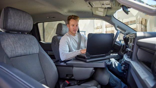 Work in Your Truck? You’ll Love the New Ford F-250 Super Duty Interior