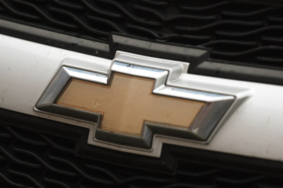 Chevy logo, maker of the 2023 Chevrolet Malibu.