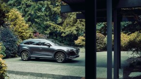 A silver 2023 Mazda CX-9 in an outdoor environment.