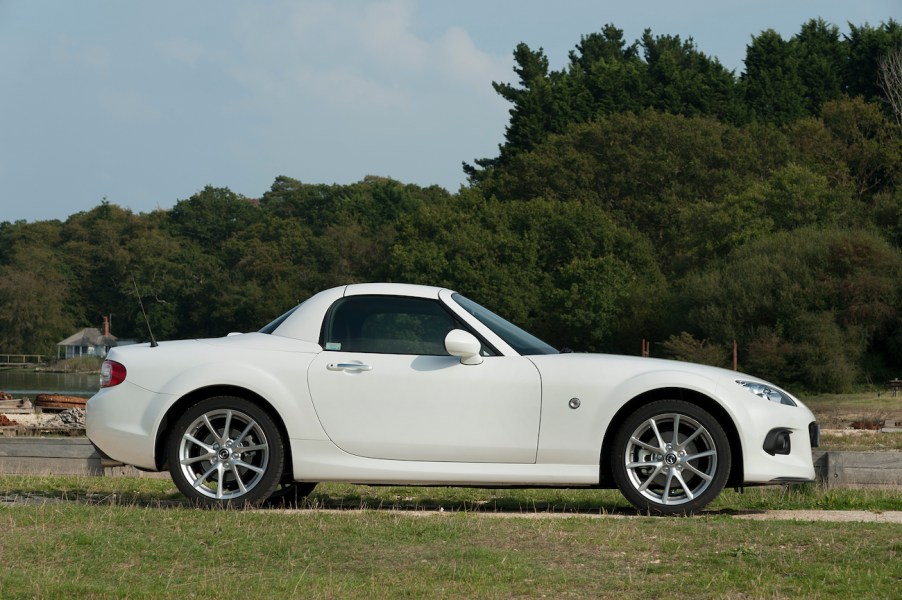 2014 Mazda MX5 Roadster Coupe