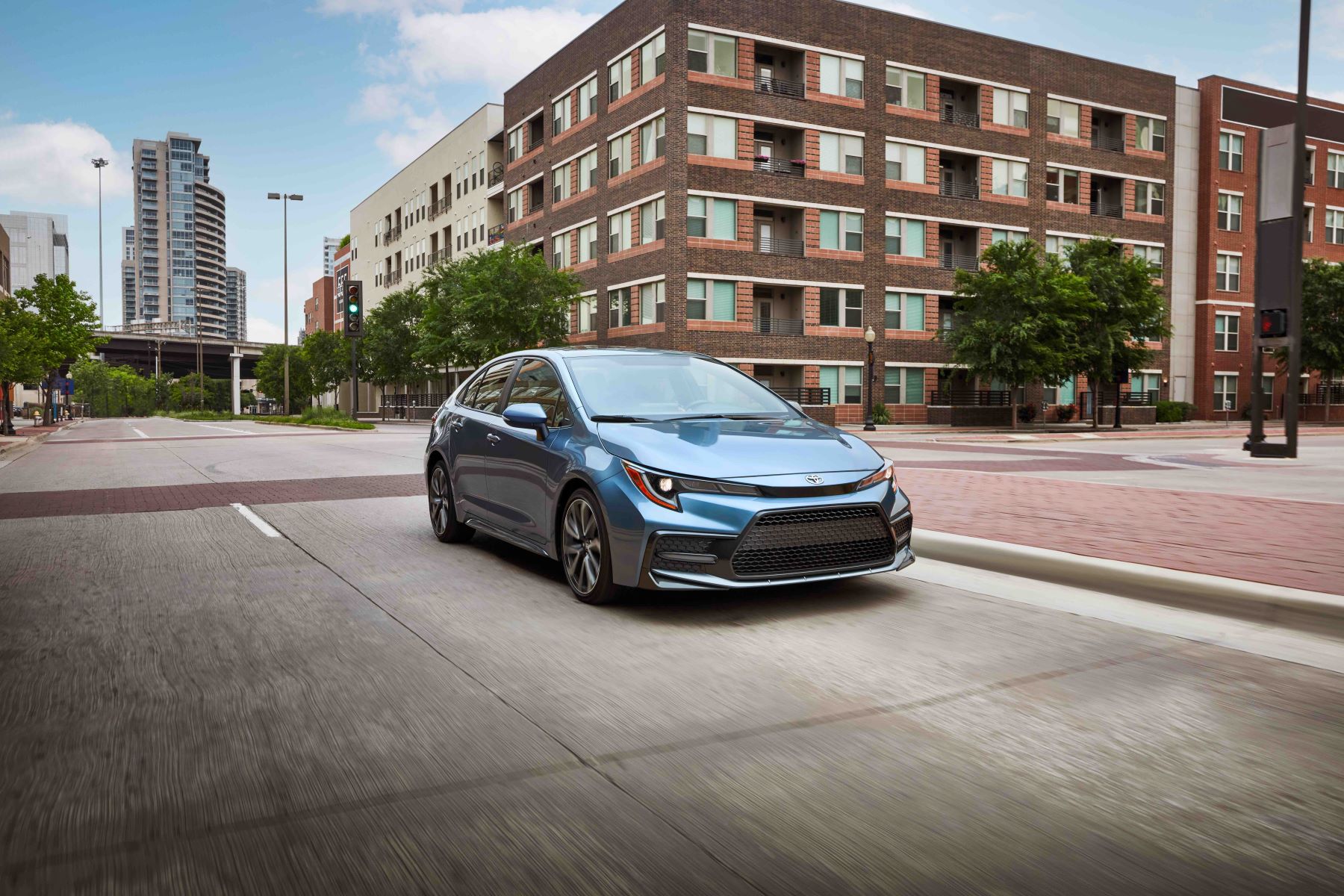 A light blue 2022 Toyota Corolla XSE model in the Celestite paint color option