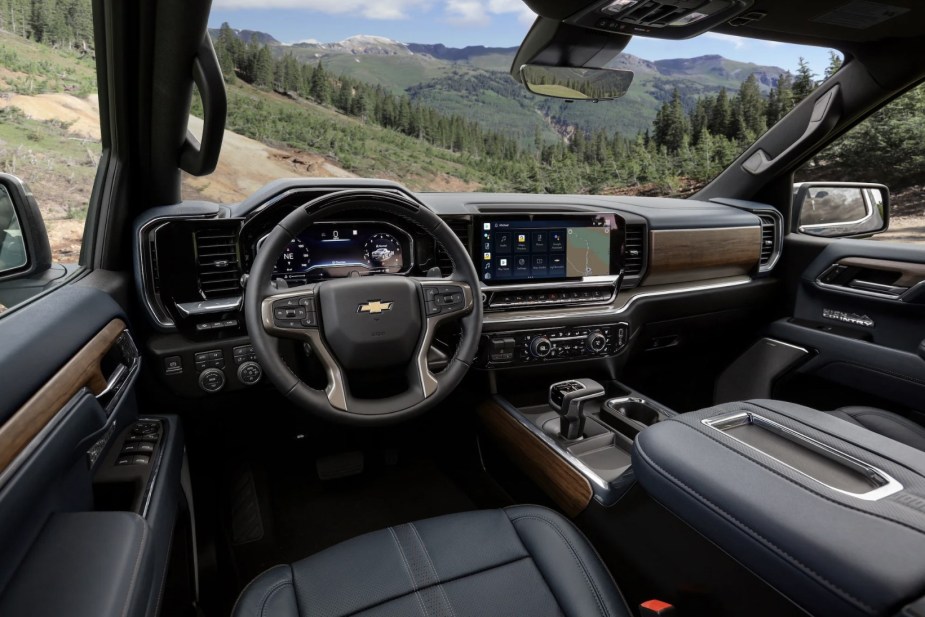 2022 Chevy Silverado ZR2 interior