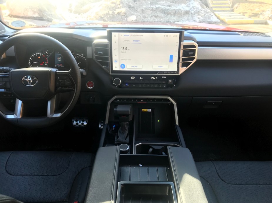 2022 Toyota Tundra infotainment