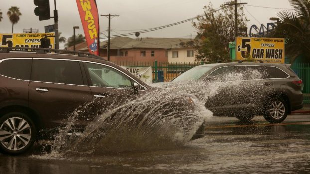 Car Wash Cheated $800K From Workers With $7 an Hour Wage, Forced to Pay