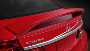 Rear view of the 2014 Honda Civic Si sedan