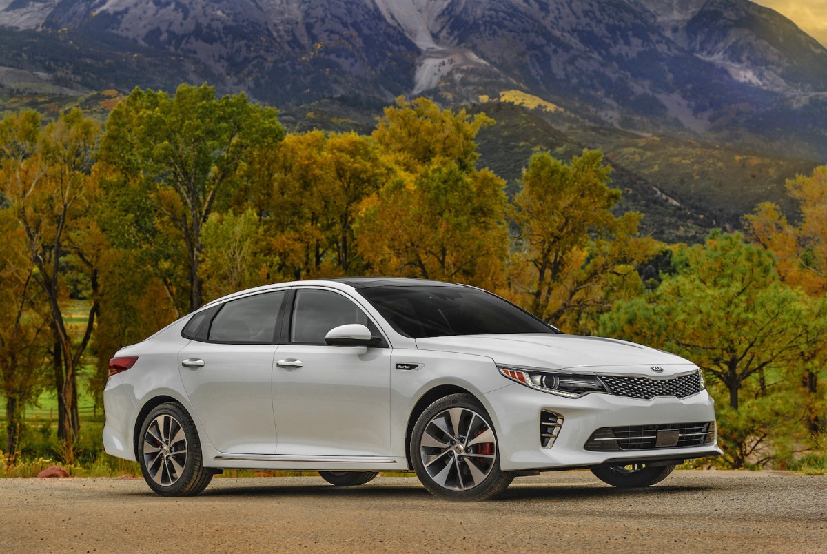 2016 Kia Optima vs. 2016 Ford Fusion