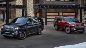 2022 Jeep Wagoneer and Grand Wagoneer Posed