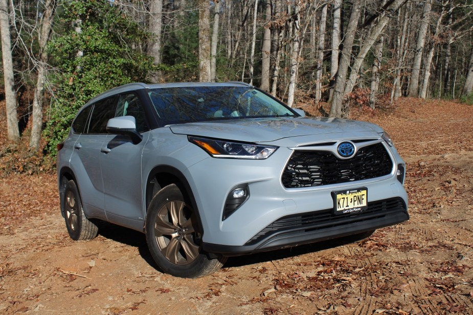 2022 Toyota Highlander Hybrid off-roading