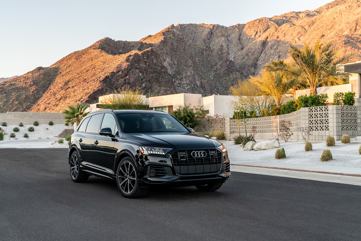 2023 Audi Q7 in black parked 