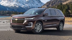 2023 Chevy Traverse vs. Kia Telluride