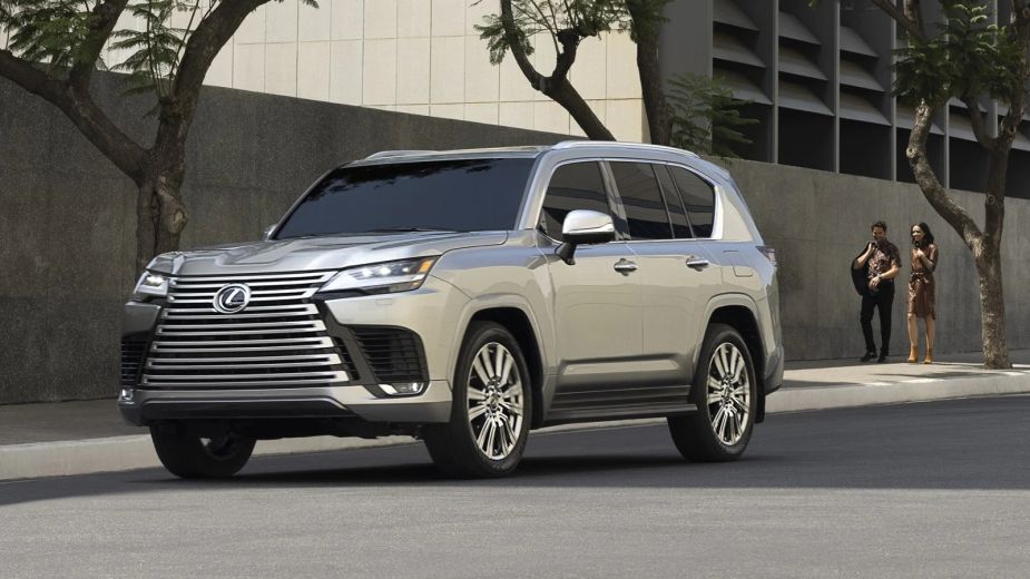 2023 Lexus LX600 