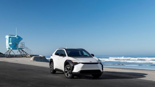 4 Advantages the 2023 Toyota bZ4X Has Over the 2023 Kia Niro EV