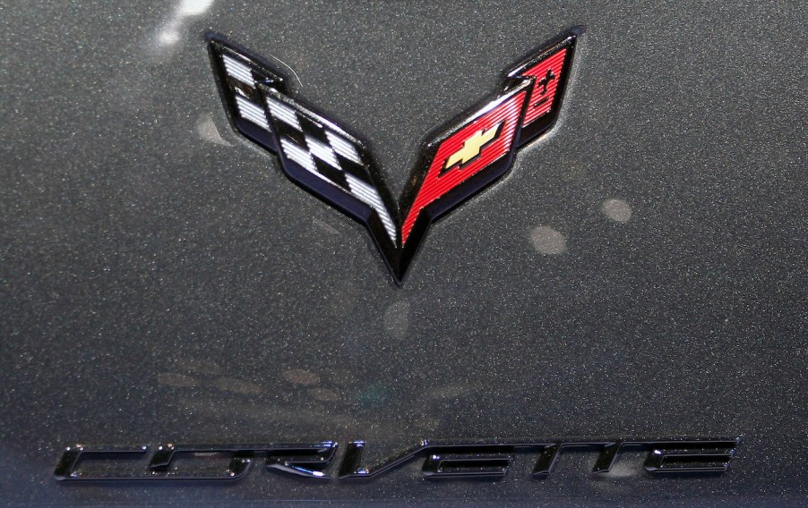 A Chevrolet Corvette logo |