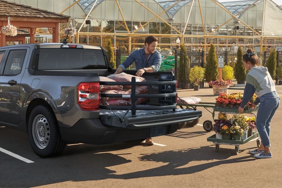 2023 ford maverick hybrid truck bed