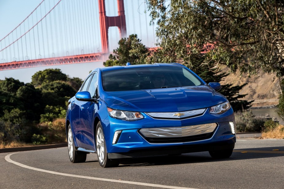 2017 Chevrolet Volt front